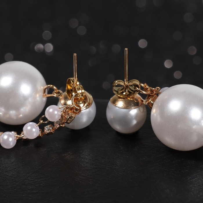 Серьги с жемчугом «Дорожка» на увеличение, цвет белый в золоте Серьги с жемчугом «Дорожка» на увеличение, цвет белый в золоте