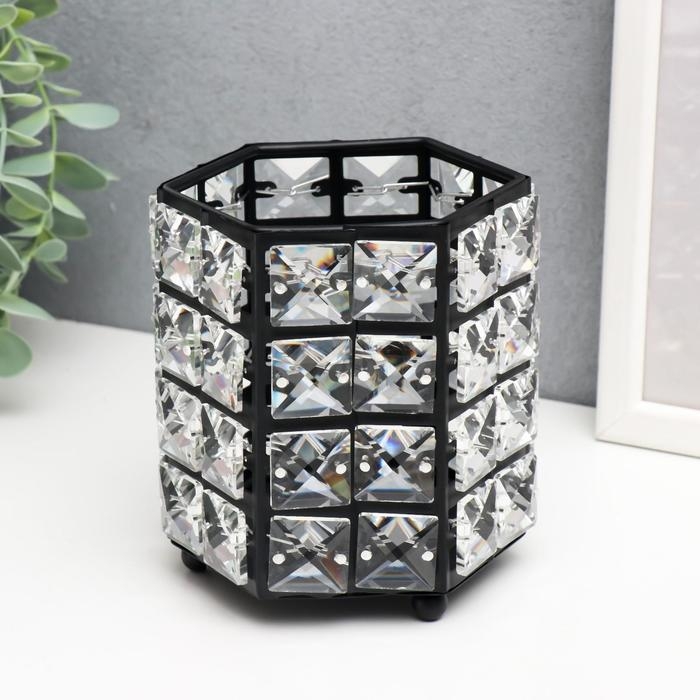 Подсвечник металл на 1 свечу  Подсвечник металл на 1 свечу "Кристаллы" многогранник чёрный 12х11х11 см
