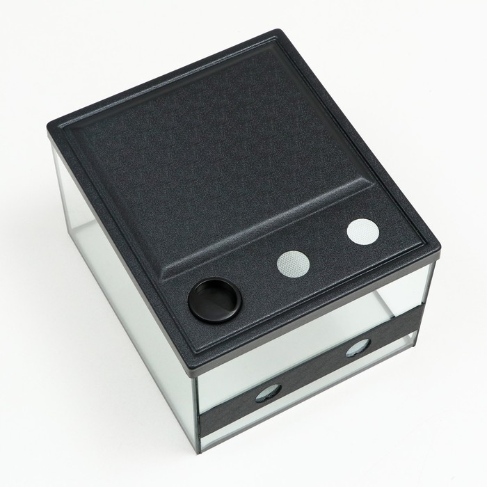 Улиточник со сквозной вентиляцией 23 литра, 35 х 30 х 22 см Улиточник со сквозной вентиляцией 23 литра, 35 х 30 х 22 см