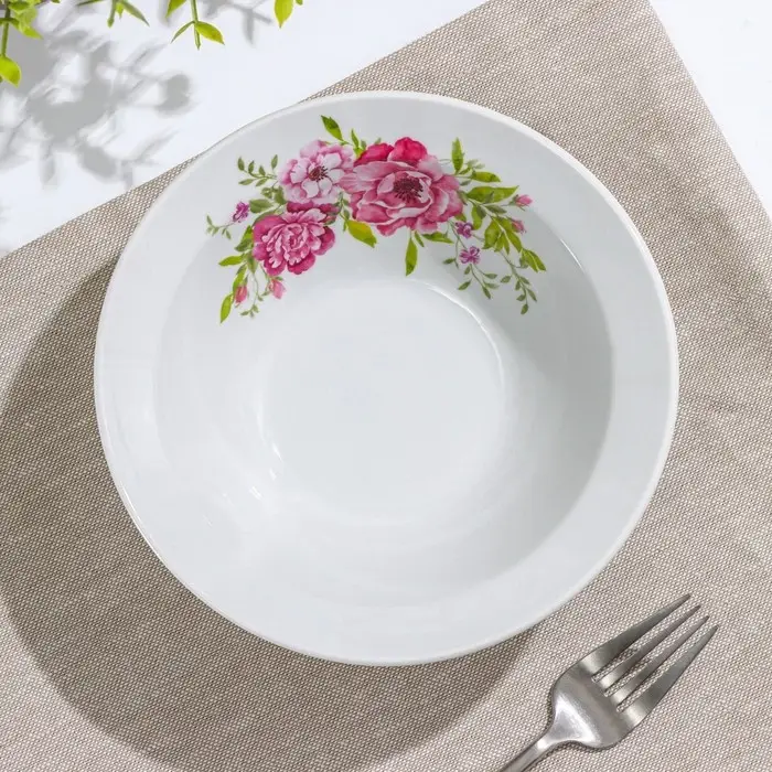 Салатник фарфоровый «Оливия», 300 мл, d=17,5 см Салатник фарфоровый «Оливия», 300 мл, d=17,5 см