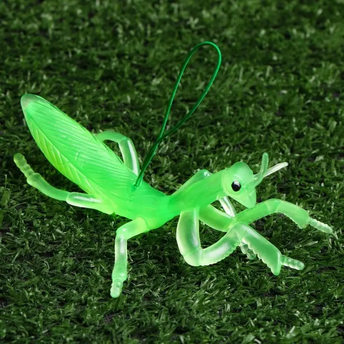 Светящаяся декоративная подвеска  Светящаяся декоративная подвеска "Богомол" 11*10*5см