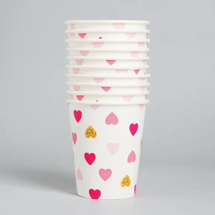 Стакан одноразовый бумажный "Сердца", 250 мл