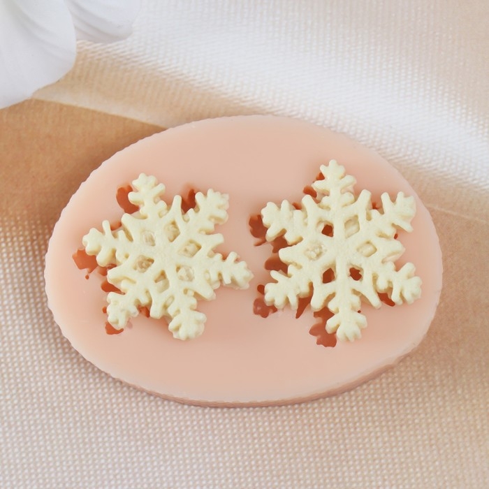 Новогодний молд силикон Новогодний молд силикон "Снежинки" 3х3х0,3 см