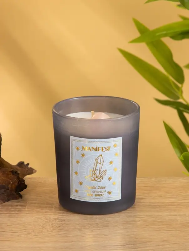 Свеча в стекле с камнем Manifest роза 200 гр соевый воск Свеча в стекле с камнем Manifest роза 200 гр соевый воск