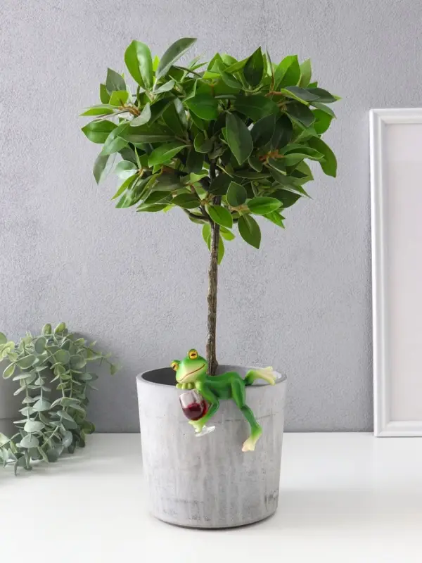 Сувенир полистоун Сувенир полистоун "Лягуха с бокалом - расслабляемся" 9,5х4,5х7,5 см