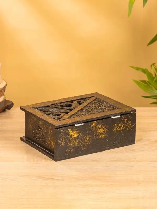 Шкатулка  Шкатулка "Завитки" 24х18х9 см, МДФ