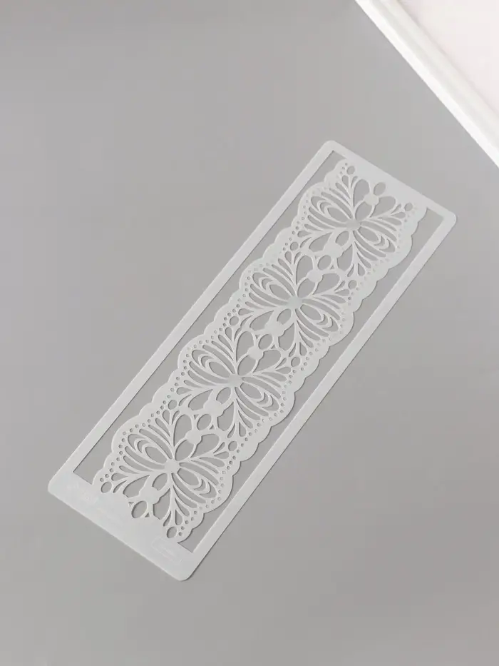 Трафарет бордюрный пластик "Узоры" 10х30 см Трафарет бордюрный пластик "Узоры" 10х30 см