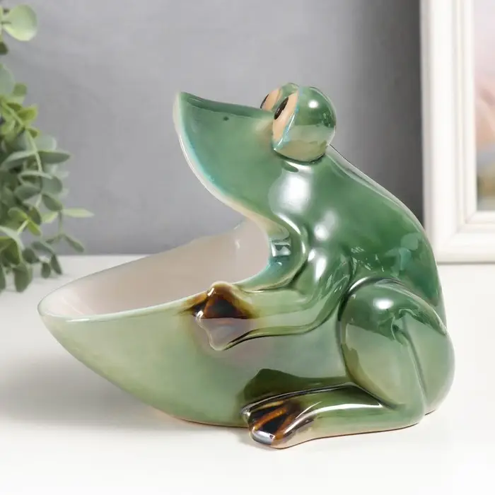 Фигурка - подставка для мелочей керамика &laquo;Лягушка&raquo;, 15&times;14&times;17.5 см