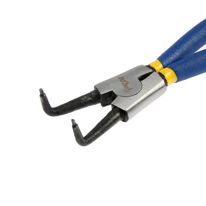 Съемник внешних стопорных колец ТУНДРА, изогнутые губки на разжим, 170 мм Съемник внешних стопорных колец ТУНДРА, изогнутые губки на разжим, 170 мм