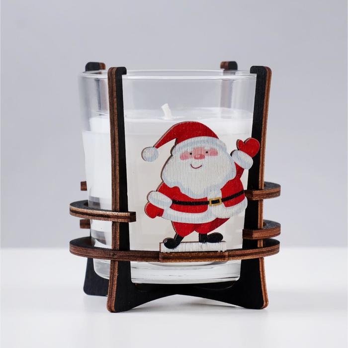 Свеча ароматическая в стакане на подставке  Свеча ароматическая в стакане на подставке "Дед Мороз", 10х9,5х9 см, мята