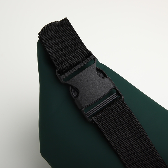 Сумка поясная на молнии, цвет зелёный Сумка поясная на молнии, цвет зелёный