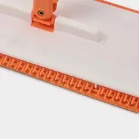 Швабра с отжимом, водосгоном и щёткой Raccoon, 2 насадки из микрофибры 50&times;11 см, стальная ручка 141 см