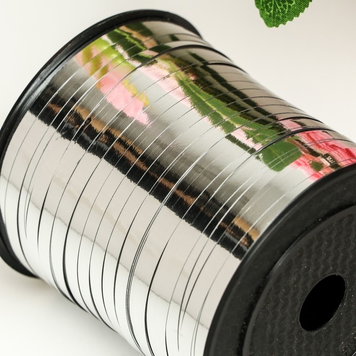 Лента для декора и подарков, серебряный, металлизированная, 0,5 см х 250 м Лента для декора и подарков, серебряный, металлизированная, 0,5 см х 250 м