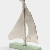 Сувенир &laquo;Парусник&raquo;, 6&times;22&times;32 см, алюминий, дерево