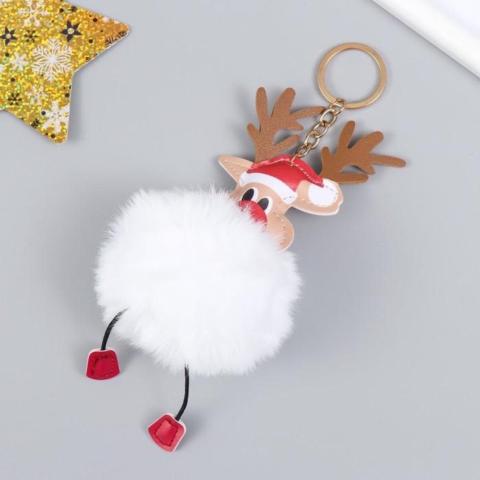 Пушистик на кольце Пушистик на кольце "Олень в новогоднем колпаке" d=8 см