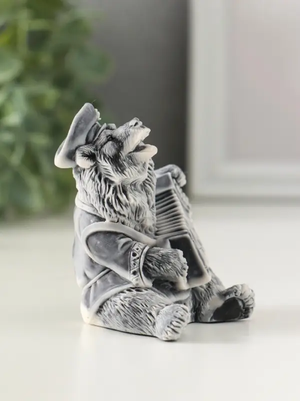 Сувенир Сувенир "Медведь играет на гармошке" 6,3 см