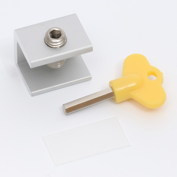 Блокиратор для окон и раздвижных дверей «Ключик», под профиль 16 мм, цвет желтый, Крошка Я Блокиратор для окон и раздвижных дверей «Ключик», под профиль 16 мм, цвет желтый, Крошка Я
