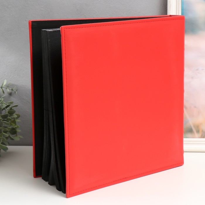 Фотоальбом на 600 фото 10х15 Фотоальбом на 600 фото 10х15 "Гладкость" кожзам, красный 34,5х5,5х36,5 см