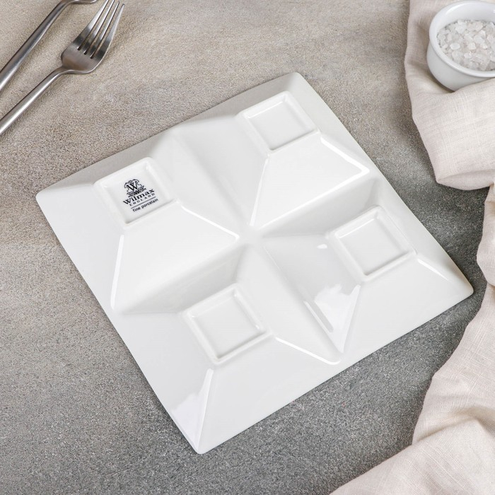 Менажница фарфоровая 4 ячейки Wilmax, 20×20 см, цвет белый Менажница фарфоровая 4 ячейки Wilmax, 20×20 см, цвет белый