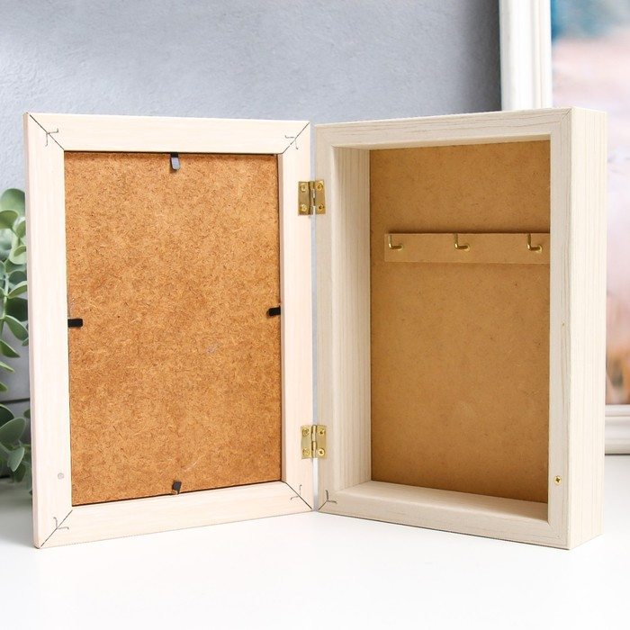 Ключница Ключница "Брюгге 3" молочный дуб 15х21 см