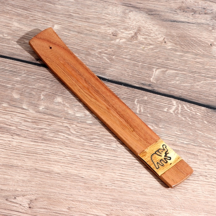 Подставка под благовония  Подставка под благовония "Слон" дерево бакаян, рог 25 см