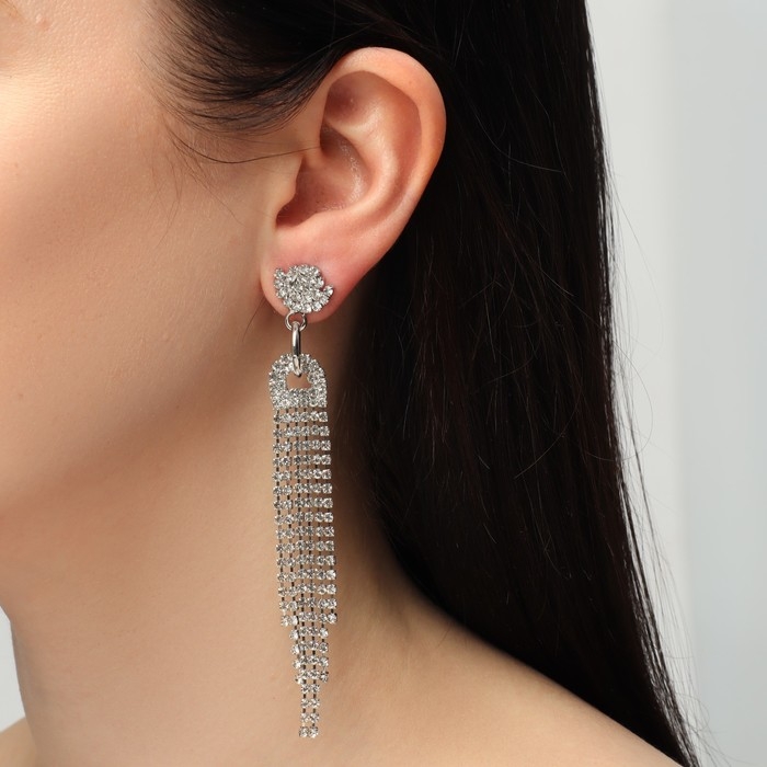 Серьги висячие со стразами «Грация» полукруг на кольцах, цвет белый в серебре,10 см Серьги висячие со стразами «Грация» полукруг на кольцах, цвет белый в серебре,10 см