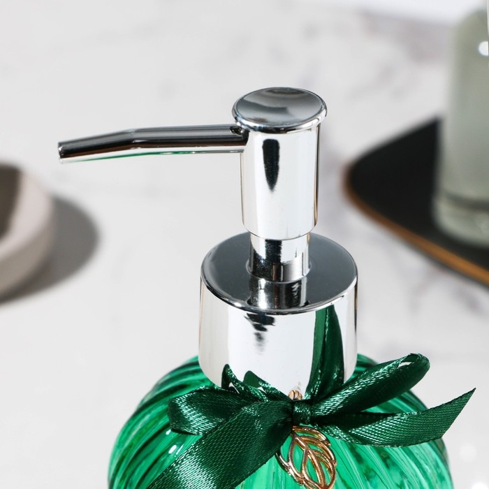 Дозатор для жидкого мыла «Красота», 400 мл. Дозатор для жидкого мыла «Красота», 400 мл.