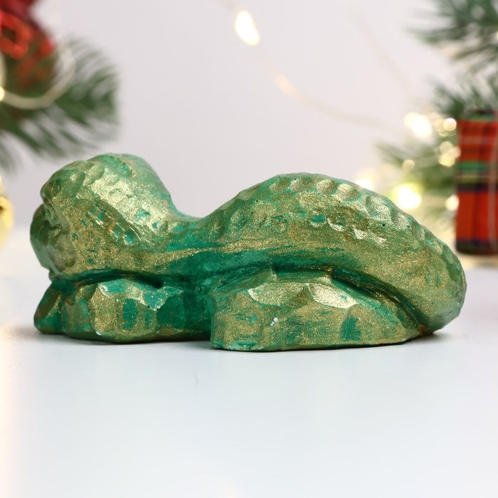 Новый год. Символ 2025. Фигура Новый год. Символ 2025. Фигура "Змееныш" зеленый с позолотой, 8х4х3см
