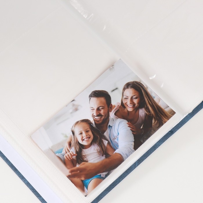 Фотоальбом на 300 фото 10х15 см Фотоальбом на 300 фото 10х15 см "Классика. Золотая рамка" в коробке МИКС 5,5х17,5х33 см