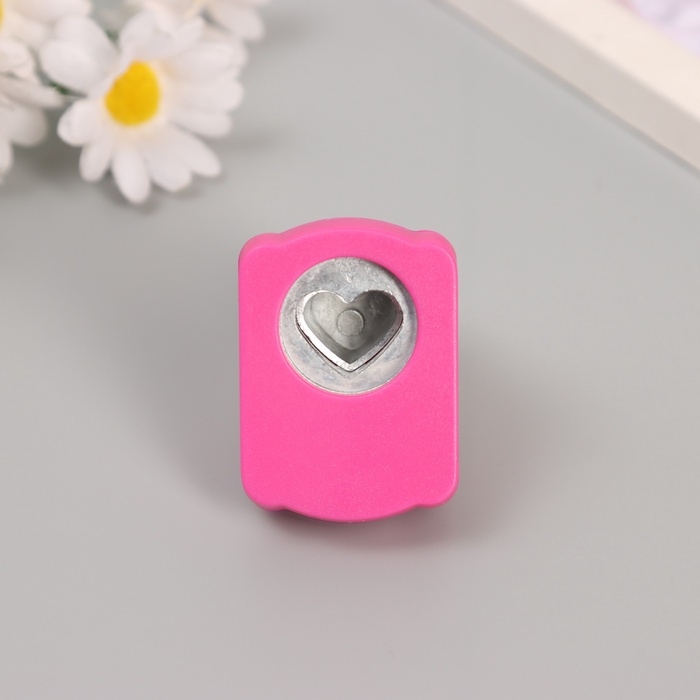 Дырокол фигурный Дырокол фигурный "Сердечко" d=1,5 см МИКС 3,5х4х4 см