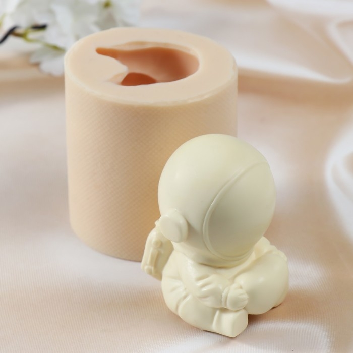 Молд силиконовый Молд силиконовый "Большой космонавт" 9х7,5х6 см