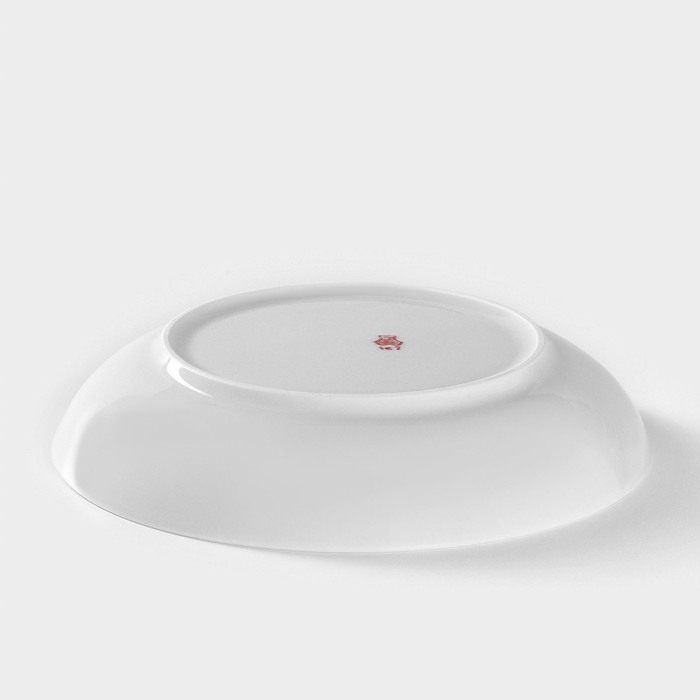 Тарелка фарфоровая глубокая «Медведь», 700 мл, d=20,5 см, белая Тарелка фарфоровая глубокая «Медведь», 700 мл, d=20,5 см, белая