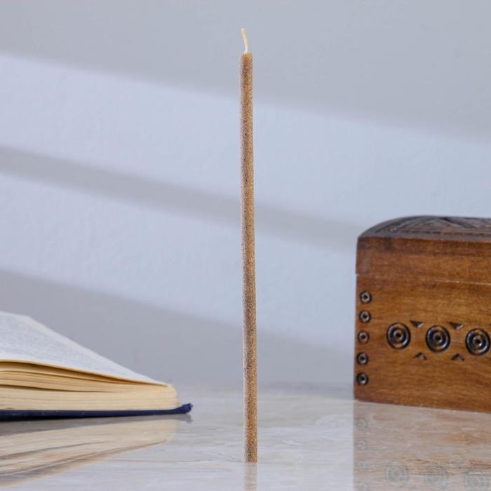 Свеча магическая медовая с травами для очищения пространства  Свеча магическая медовая с травами для очищения пространства "Чертополох", 12 штук