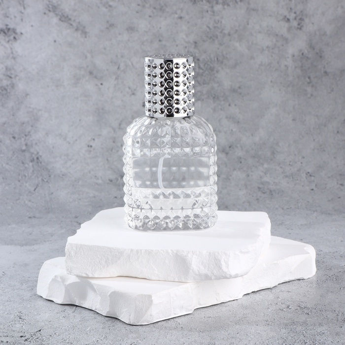 Флакон для парфюма, с распылителем, стеклянный, 30 мл, цвет прозрачный/серебристый Флакон для парфюма, с распылителем, стеклянный, 30 мл, цвет прозрачный/серебристый