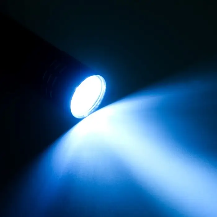 Фонарь ручной &laquo;Мастер К&raquo; MHB-W1D9, 9 LED, 90 Лм, 1 режим, от батареек 3&times;ААА