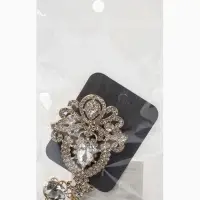 Брошь &laquo;Императрица&raquo;, вензеля, цвет белый в золоте