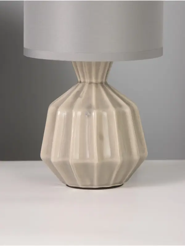 Лампа настольная RISALUX &laquo;Центр&raquo;, 40 Вт, Е14, серая, 12&times;12&times;24 см