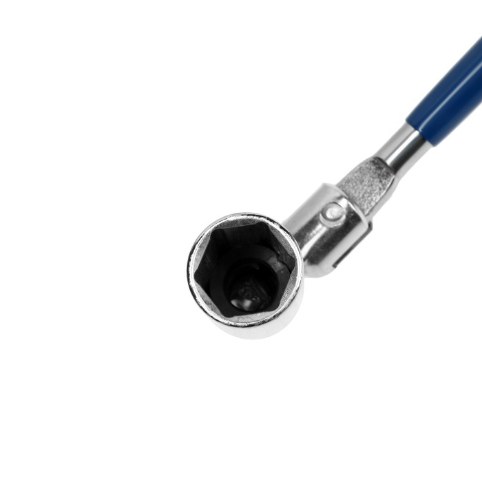 Ключ свечной ТУНДРА, с карданным шарниром, 16 x 220 мм Ключ свечной ТУНДРА, с карданным шарниром, 16 x 220 мм