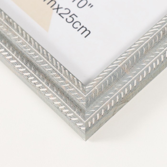 Фоторамка пластик 20х25 см Фоторамка пластик 20х25 см "Двойная коса" серая 22,4х27,4х1,1 см