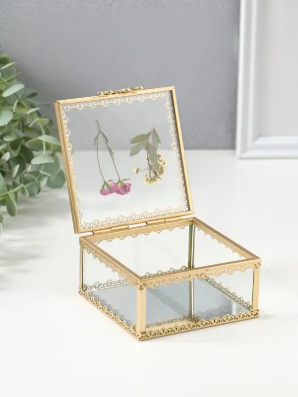 Шкатулка стекло с металлическим каркасом "Сухоцветы" квадрат 10х10,5х5,2 см