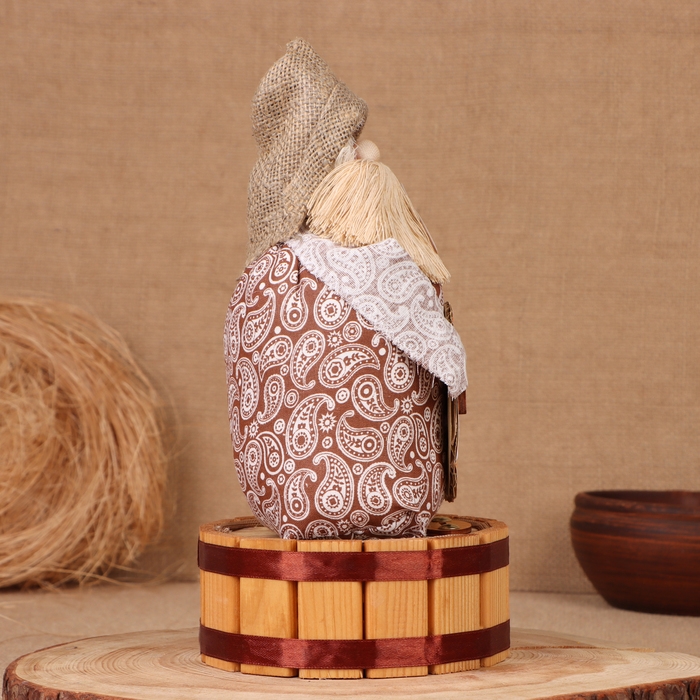 Домовой-копилка Домовой-копилка "Афанасий с лукошком", на бочке, 28х15х12 см