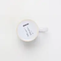 Кружка керамическая новогодняя «Приятных сюрпризов!», 320 мл