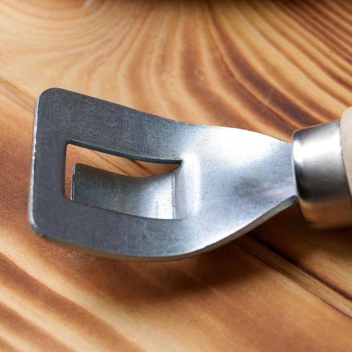 Чапельник с деревянной ручкой Чапельник с деревянной ручкой