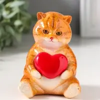 Сувенир полистоун лак "Пухлый котик с красным сердцем" 7,8х7,3х10 см