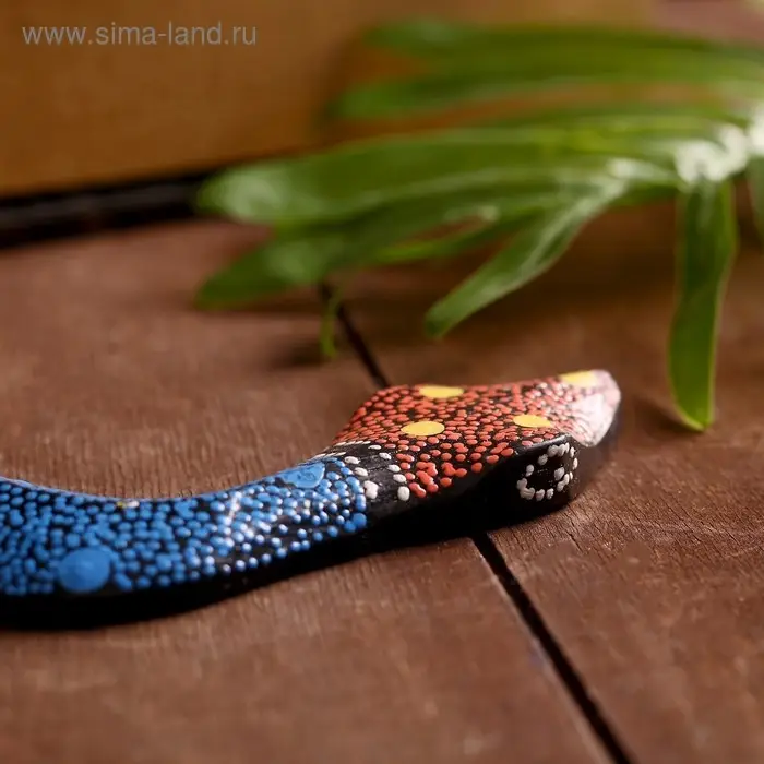 Сувенир  Сувенир "Змея узорная" дерево МИКС 31х9,5х1 см