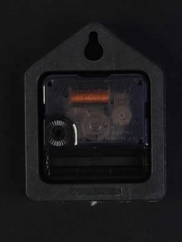 Часы настенные интерьерные &laquo;Гитара&raquo;, бесшумные, плавный ход, d=40 см, металл, зеркало