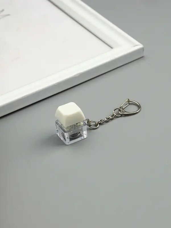 Брелок - антистресс для ключей на карабине &laquo;Кнопка кейкап&raquo;, световой, белый, 2&times;2&times;2.6 см