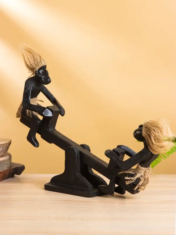 Сувенир &laquo;Аборигены на качелях&raquo;, 33&times;8&times;22 &plusmn; 2 см, дерево