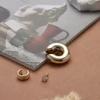 Серьга и кафф QF &laquo;Бублик&raquo;, набор 3 шт. стразы, цвет золото