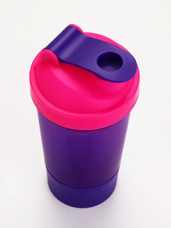 Шейкер спортивный для коктейлей и протеина, с чашей, 500 мл